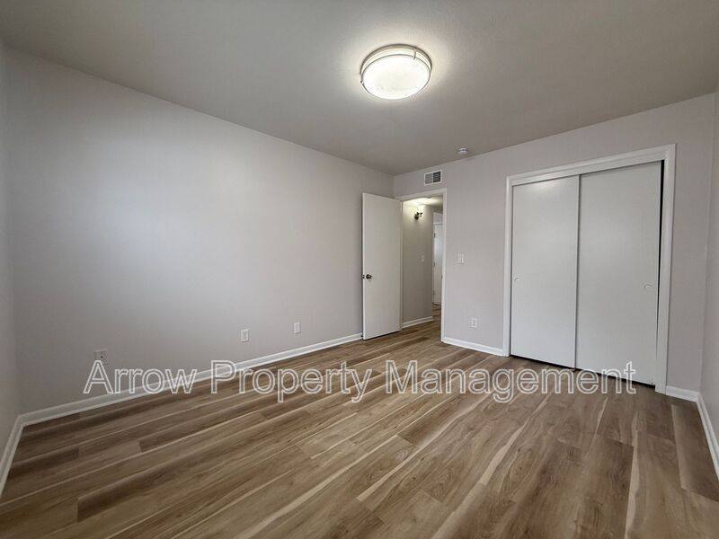 Apartment for rent at 2206 K St #23, Omaha, NE 68107