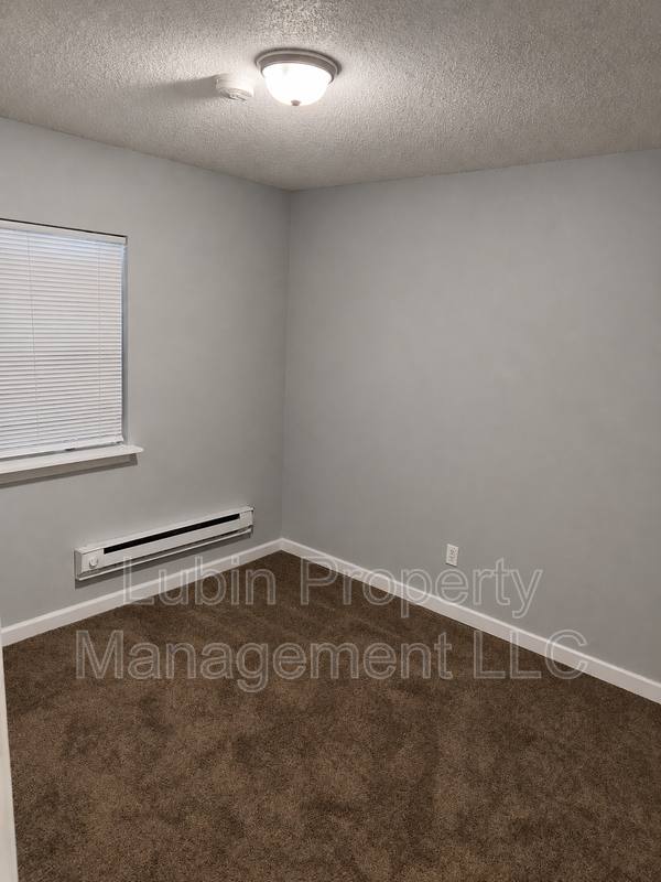 Apartment for rent at 1016 Peabody Ave #1, Memphis, TN 38104