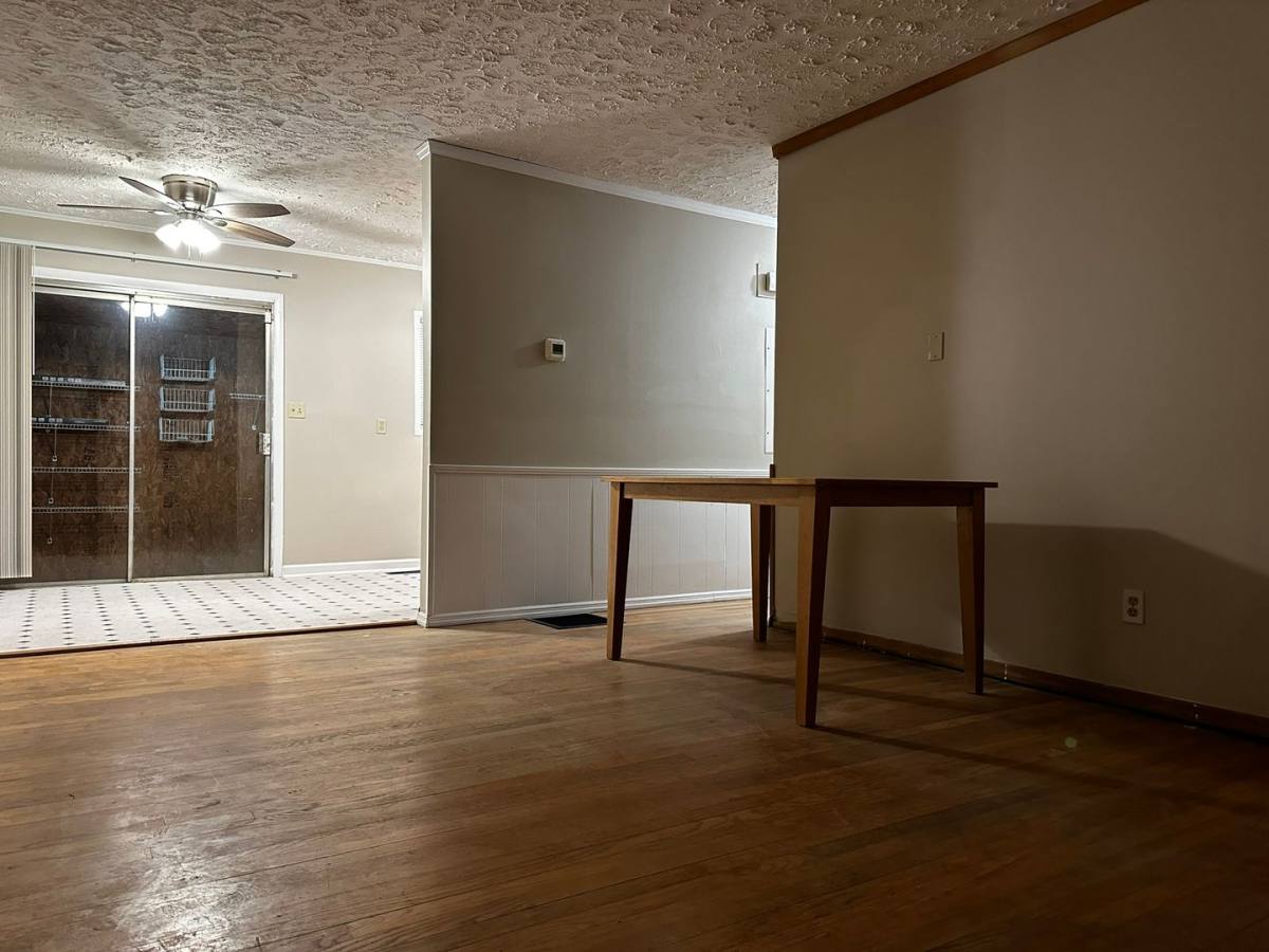 House for rent at 6690 Willow Twig Rd, Riverdale, GA 30274