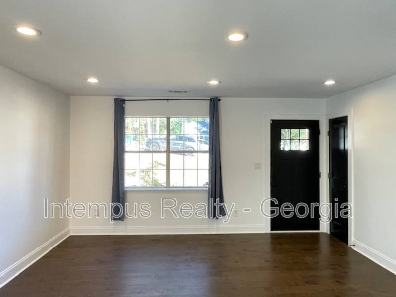 House for rent at 2867 Joyce Ave, Decatur, GA 30032