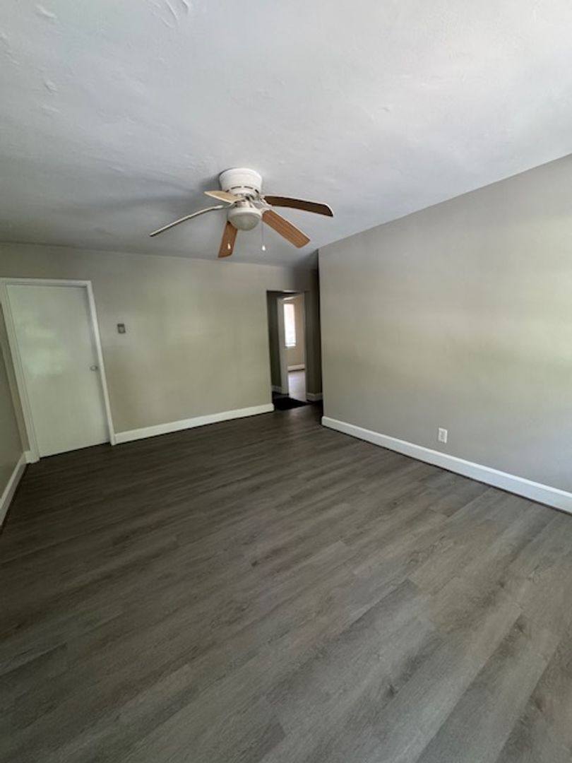 Apartment for rent at 714 Pou St, Goldsboro, NC 27530