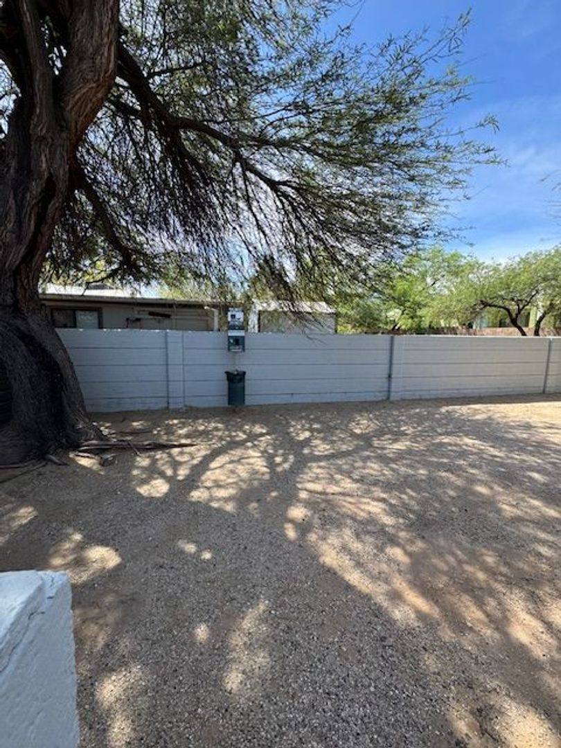 Apartment for rent at 15-35 N Longfellow Ave, Tucson, AZ 85711