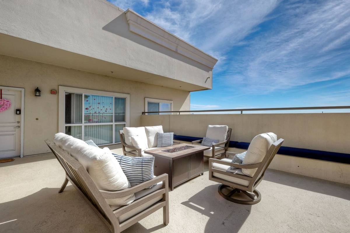 Apartment for rent at 819 D Ave, National City, CA 91950
