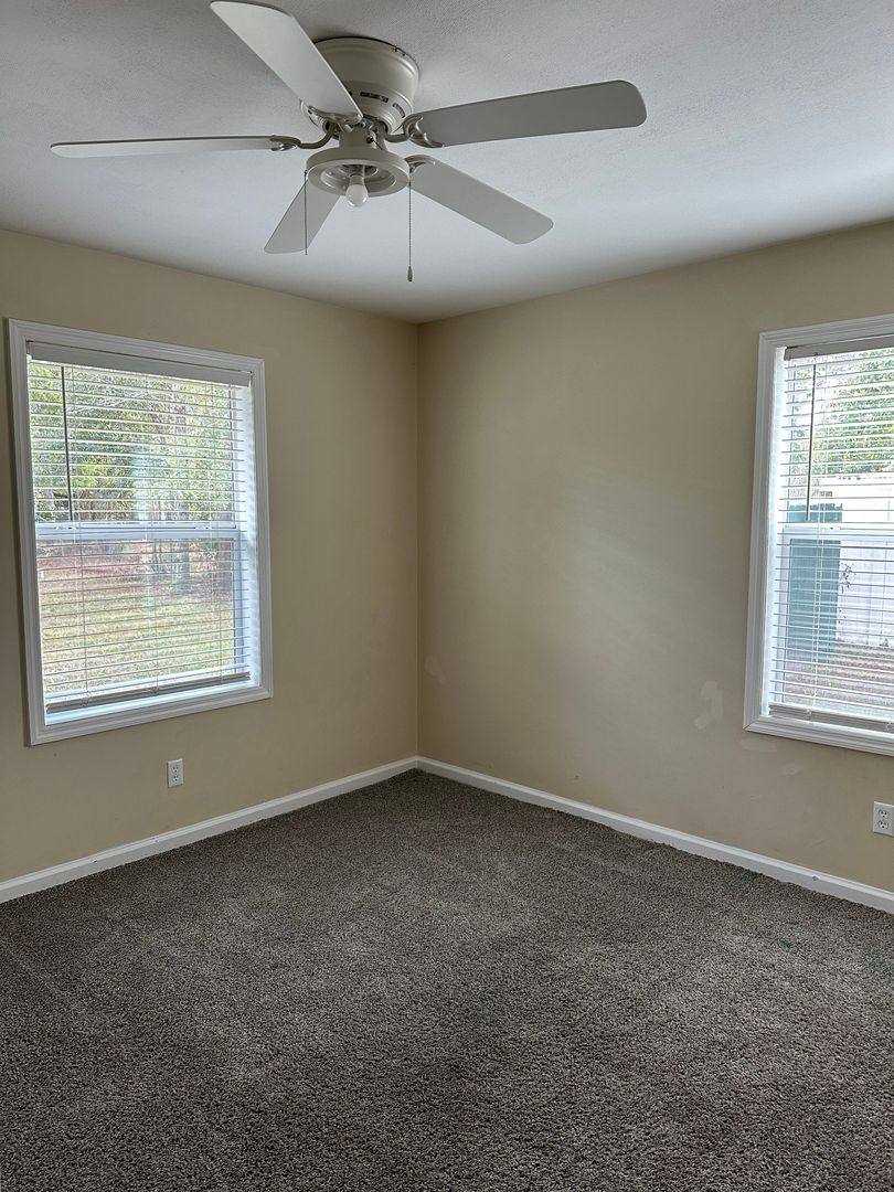 House for rent at 11 Elm St, Hinesville, GA 31313
