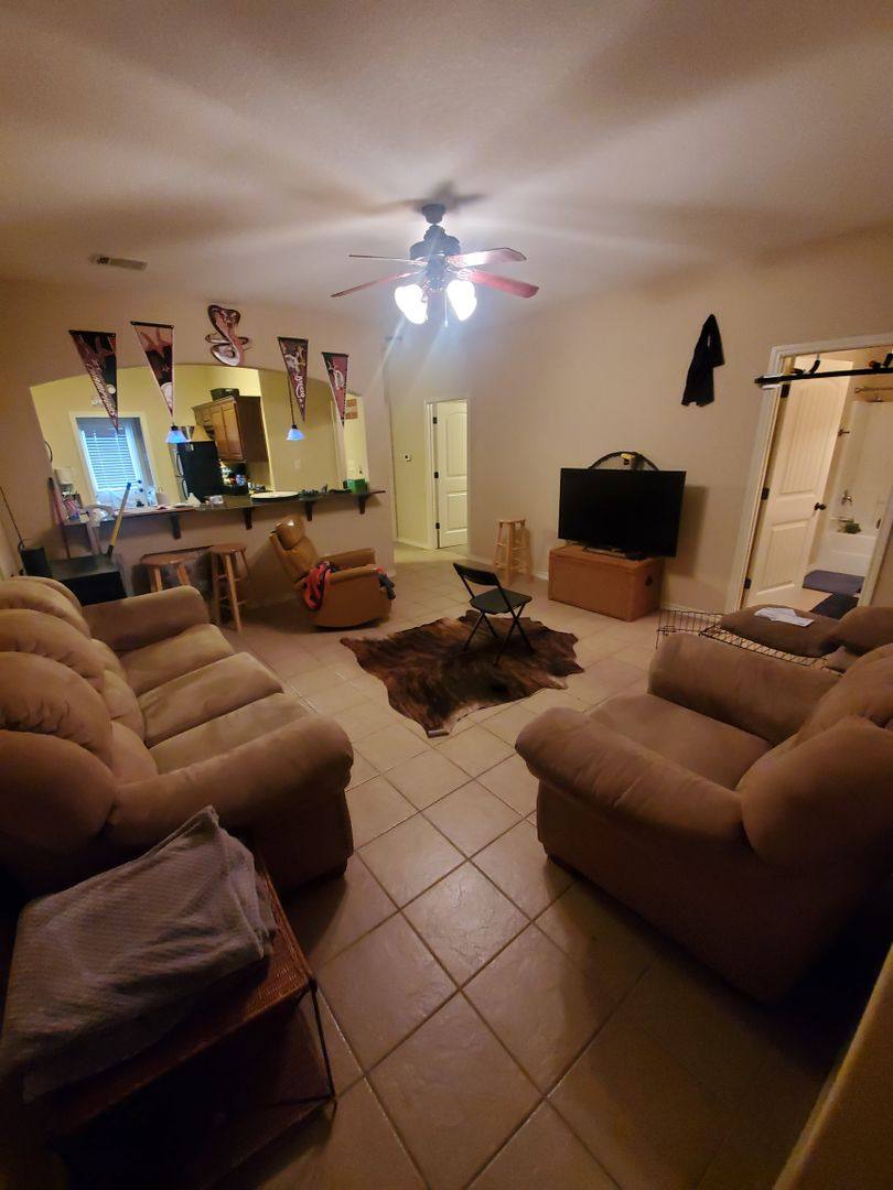 Townhouse for rent at 3306 General Parkway, College Station, TX 77845