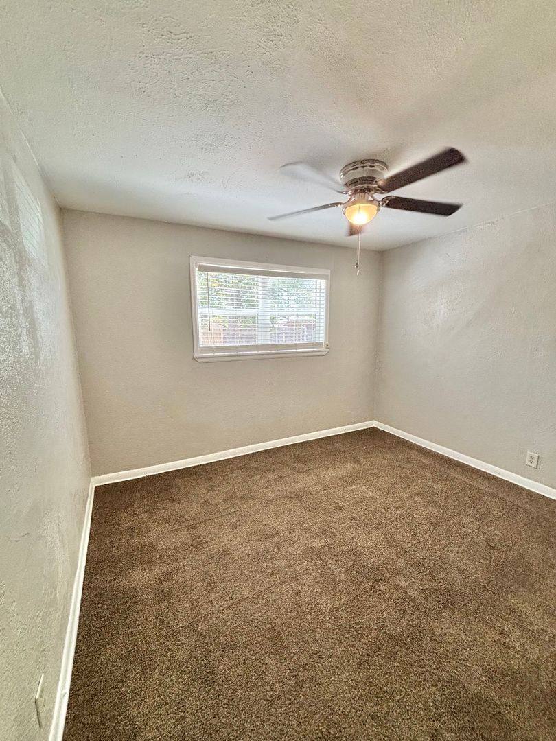 Apartment for rent at 2831 5th Ave, Pueblo, CO 81003
