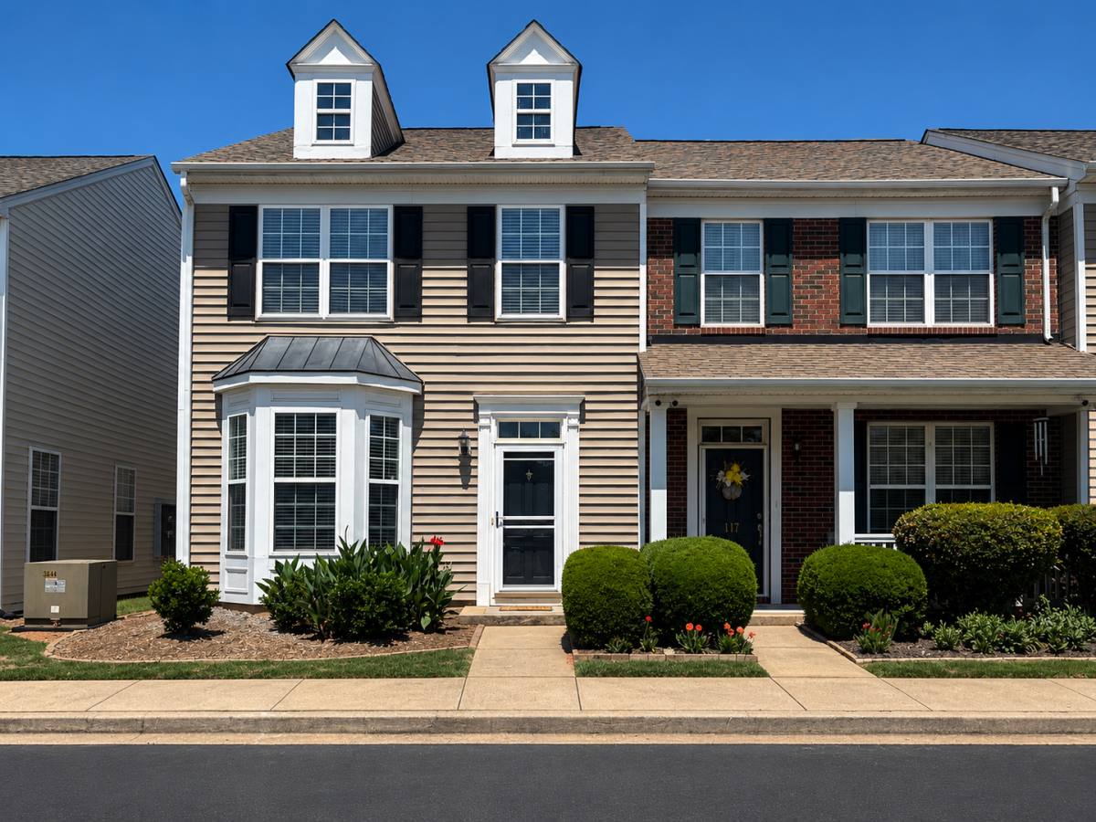 Townhouse for rent at 119 Cirrus Court, Greer, SC 29650