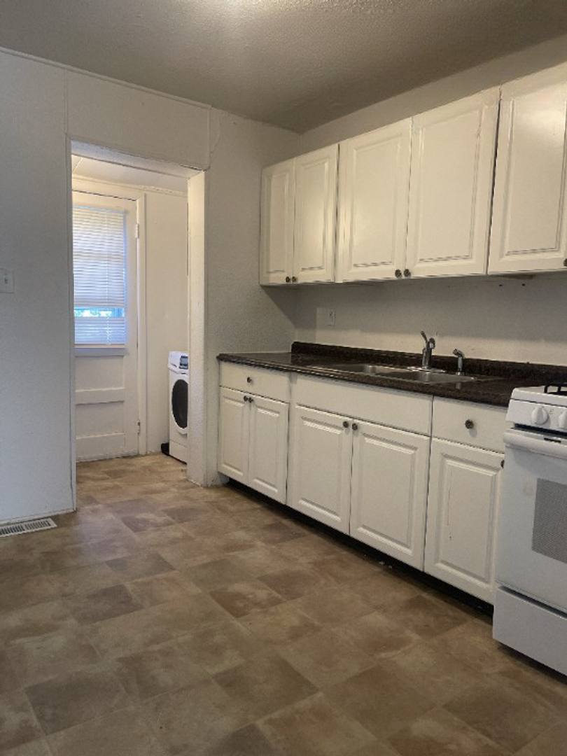 Apartment for rent at 190 Washington Ave, Golden, CO 80403