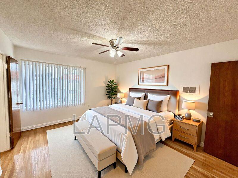 House for rent at 956 Wilcox Ave #17, Los Angeles, CA 90038