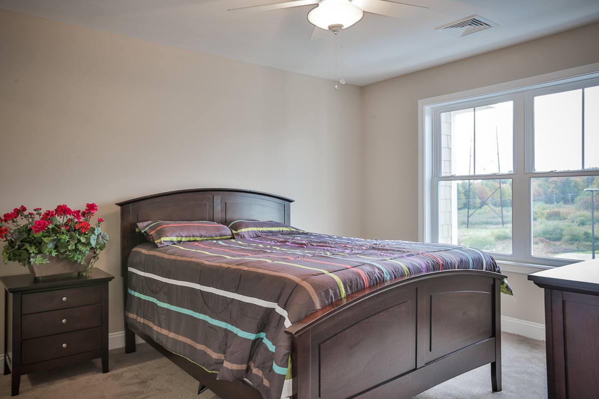 Apartment for rent at 176 & 178 Drakeside Rd, Hampton, NH 03842