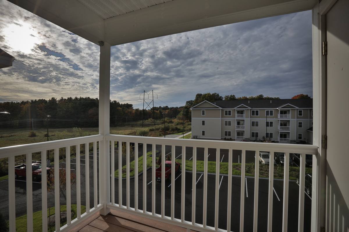 Apartment for rent at 176 & 178 Drakeside Rd, Hampton, NH 03842