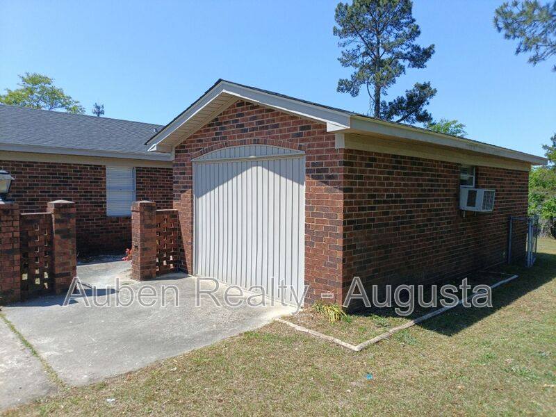 House for rent at 109 Highview Dr, Augusta, GA 30907