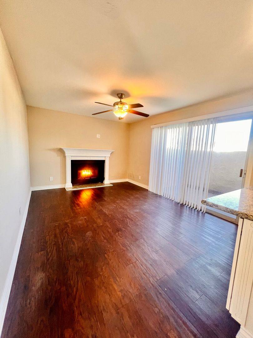 Apartment for rent at 393 Hamilton St, Costa Mesa, CA 92627