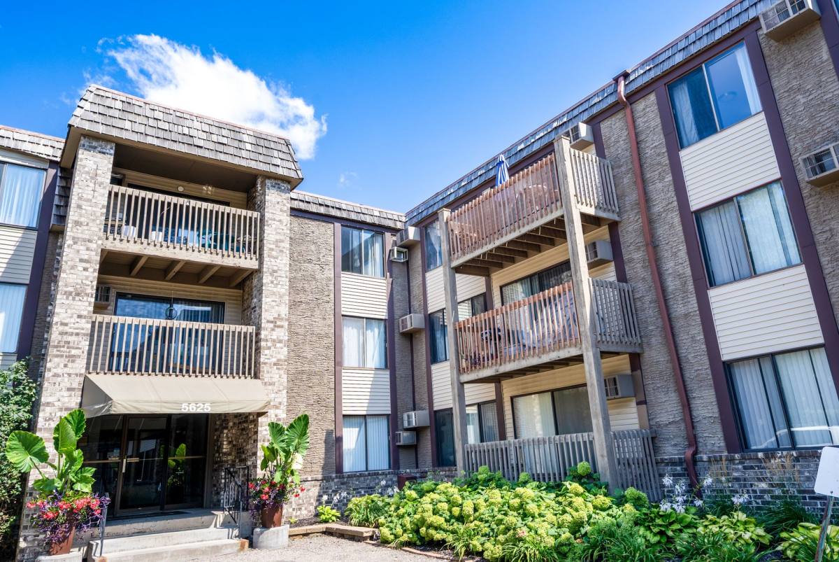 Apartment for rent at 5625 Xerxes Ave S, Minneapolis, MN 55410