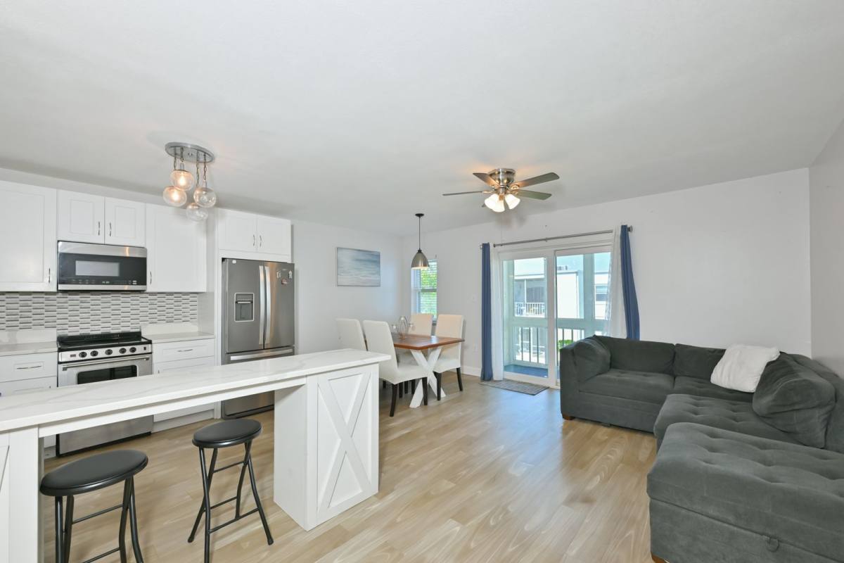 Condo for rent at 237 S McMullen Booth Rd, Clearwater, FL 33759