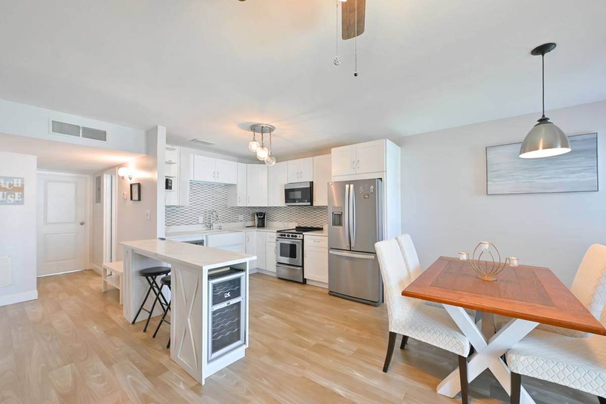 Condo for rent at 237 S McMullen Booth Rd, Clearwater, FL 33759