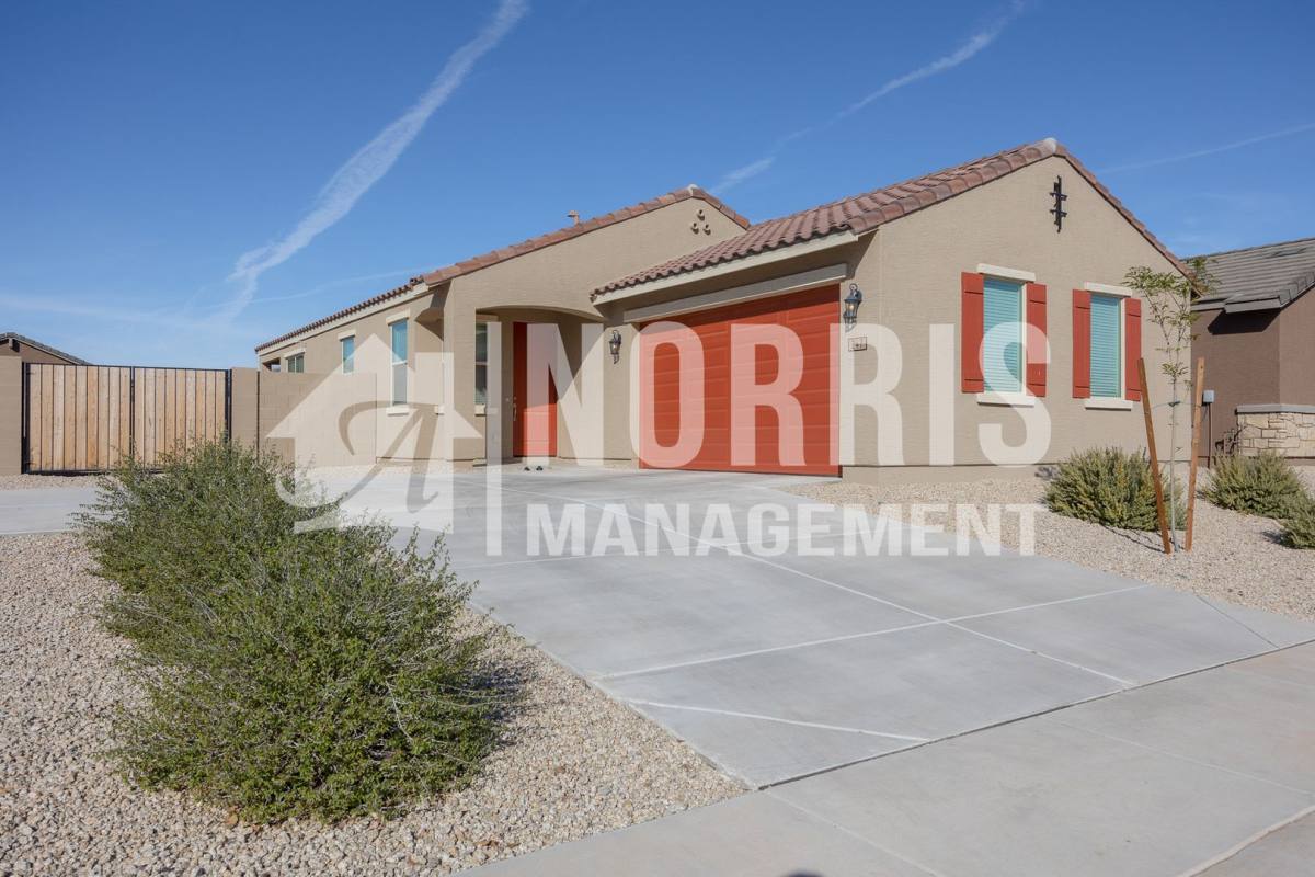 House for rent at 247 S San Gregorio Lane, Casa Grande, AZ 85194
