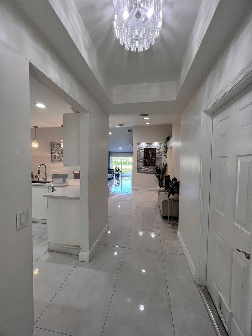 House for rent at 1590 Orion Lane, Fort Lauderdale, FL 33327