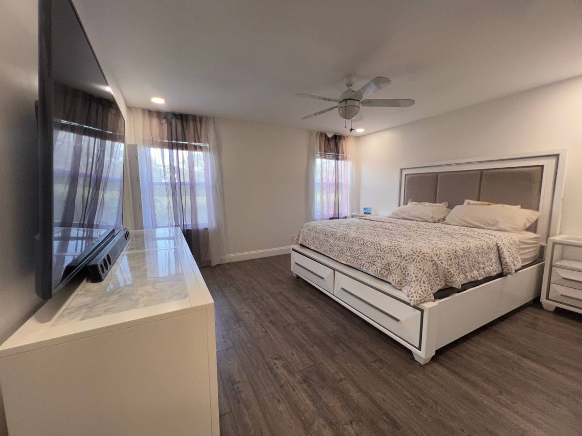 House for rent at 1590 Orion Lane, Fort Lauderdale, FL 33327
