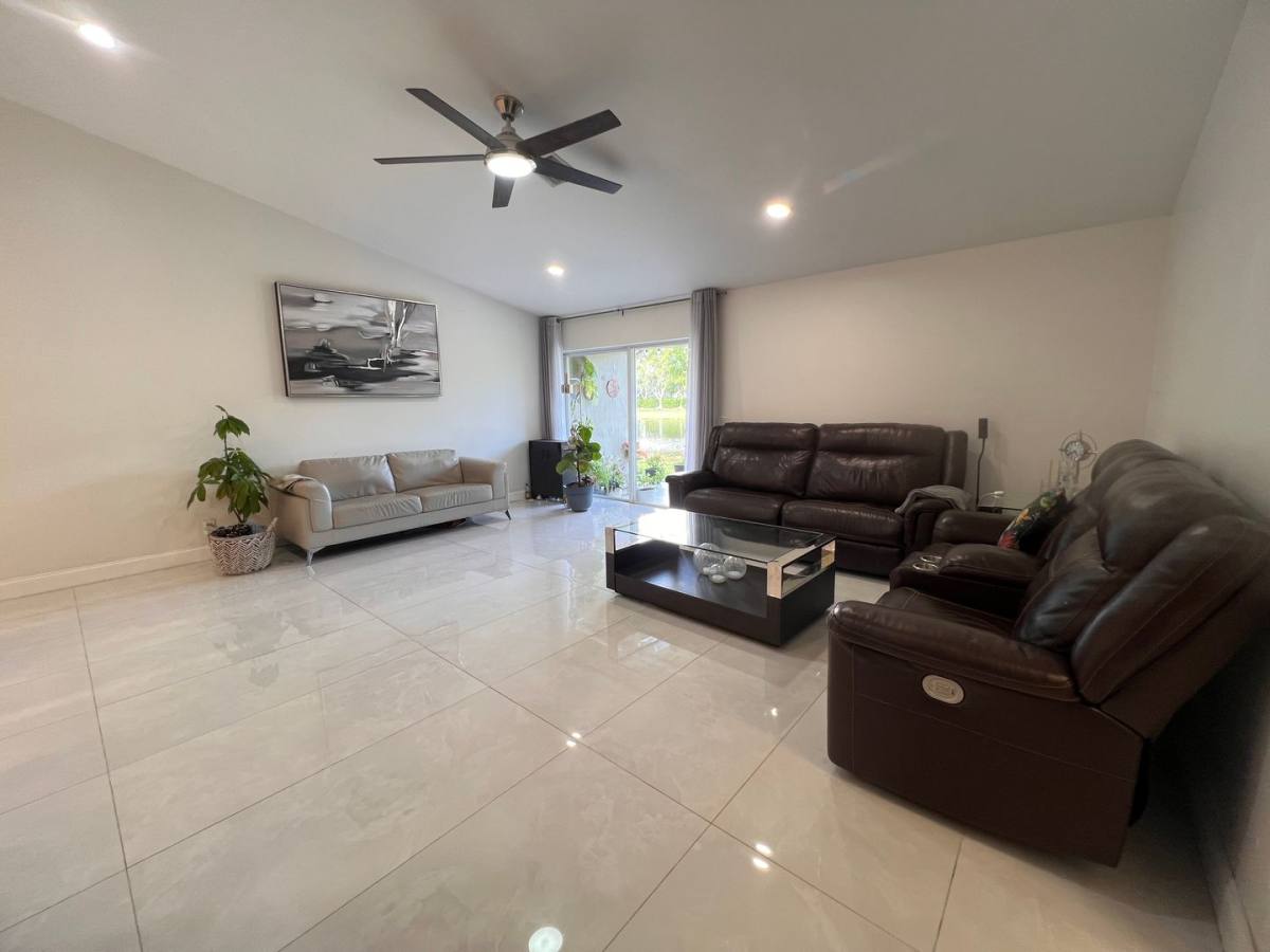 House for rent at 1590 Orion Lane, Fort Lauderdale, FL 33327