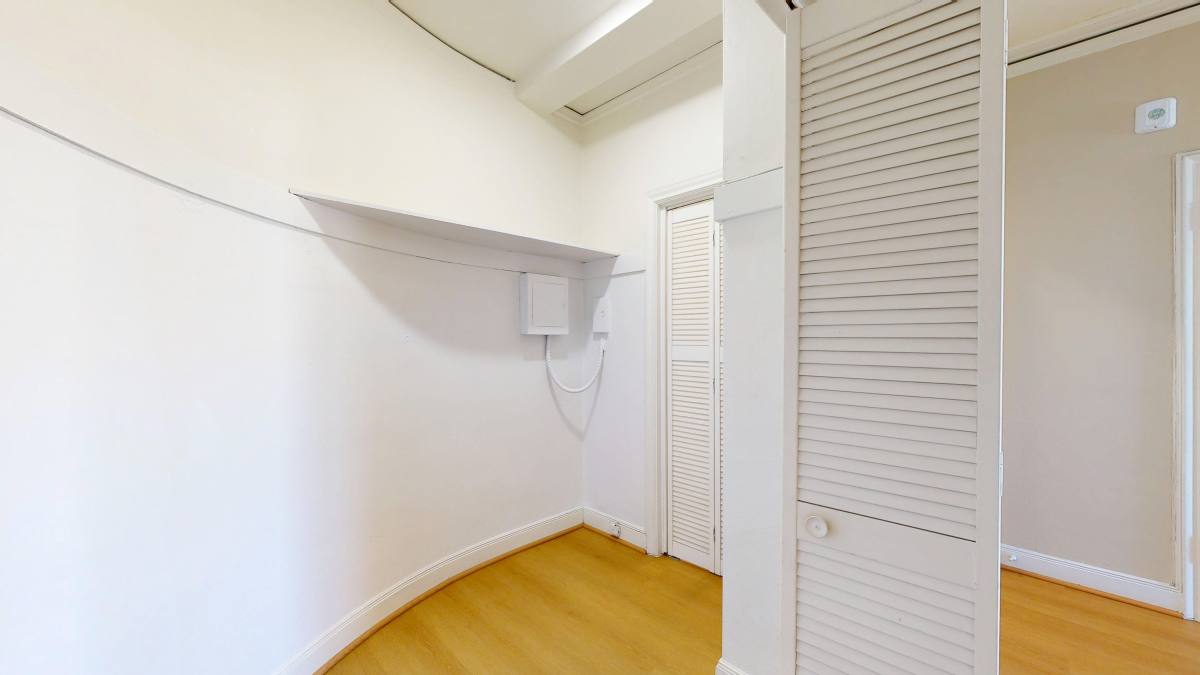 Apartment for rent at 920 Fulton St, San Francisco, CA 94117