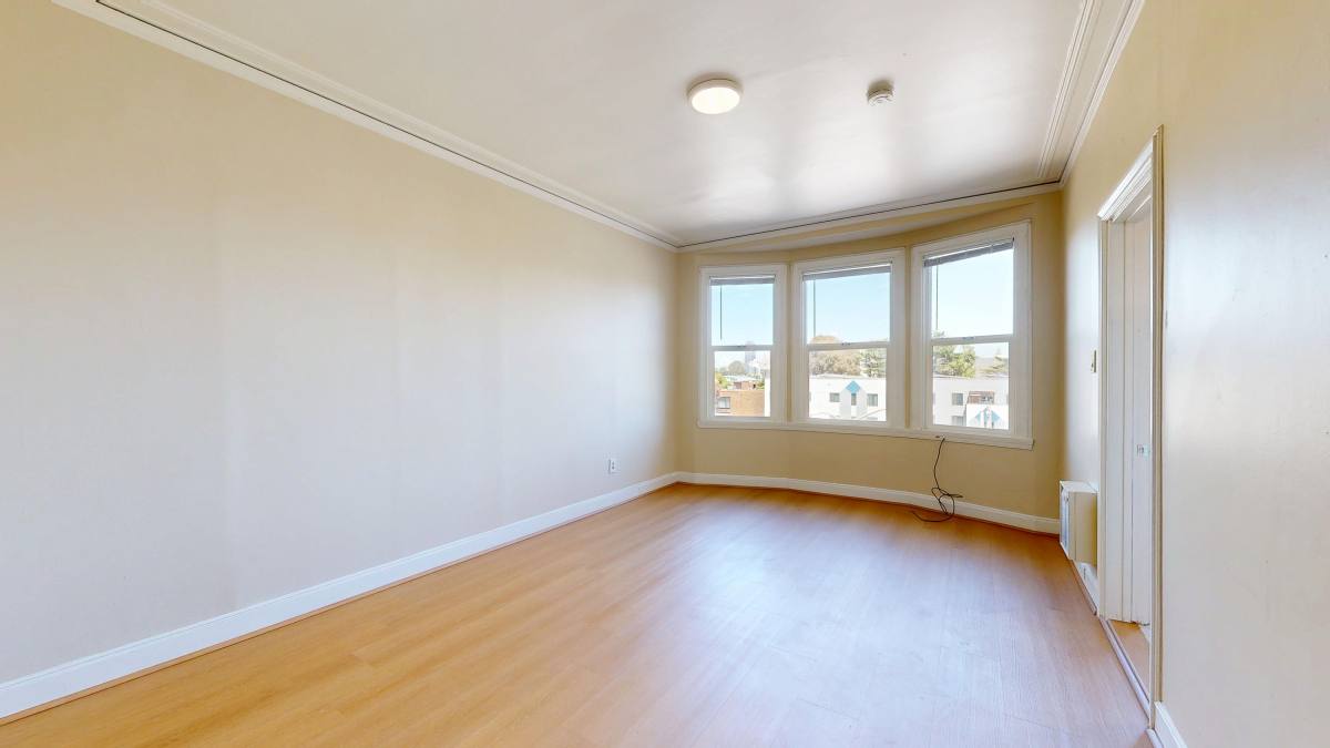 Apartment for rent at 920 Fulton St, San Francisco, CA 94117