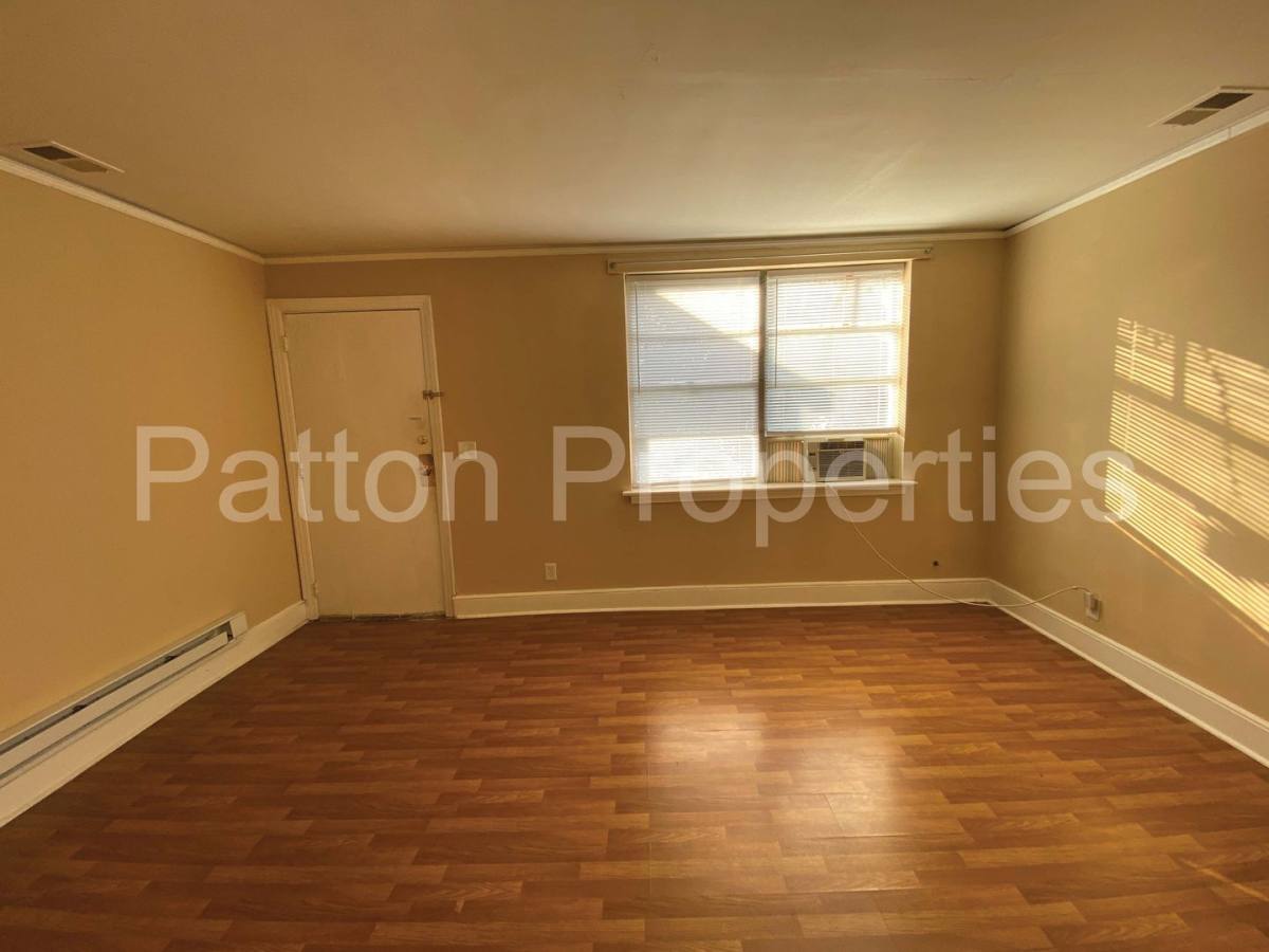 Apartment for rent at 1013-1015 Munsen Springs Dr, Columbia, SC 29209