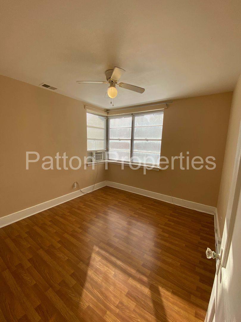 Apartment for rent at 1013-1015 Munsen Springs Dr, Columbia, SC 29209