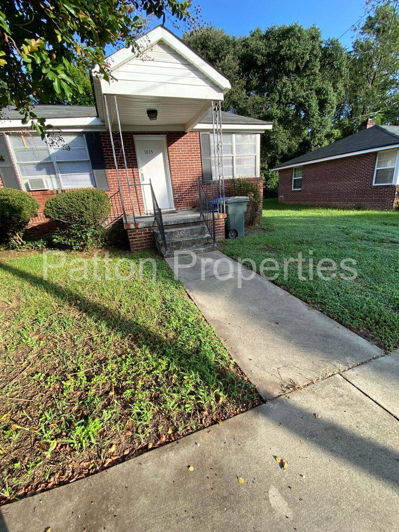 Apartment for rent at 1013-1015 Munsen Springs Dr, Columbia, SC 29209