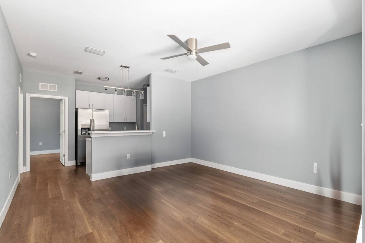 House for rent at 424 NW 3rd Ave #1, Gainesville, FL 32601