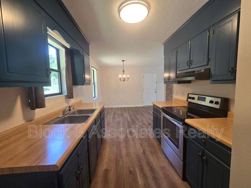 House for rent at 3945 Woodcrest St, Trinity, NC 27370