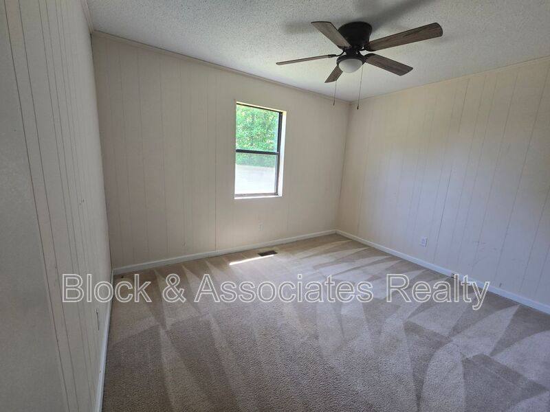 House for rent at 3945 Woodcrest St, Trinity, NC 27370