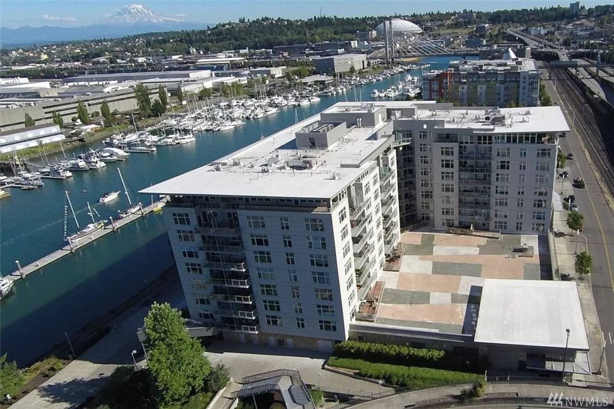 Condo for rent at 1515 Dock St #402, Tacoma, WA 98402