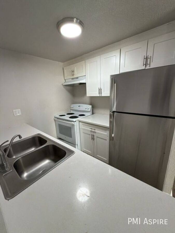 Apartment for rent at 1463 Macon St #305, Aurora, CO 80010