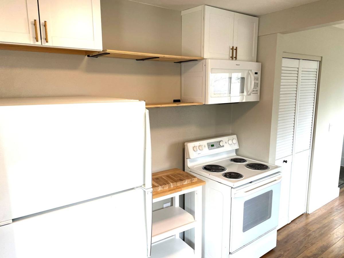 House for rent at 1206 NW Elgin Ave, Bend, OR 97703