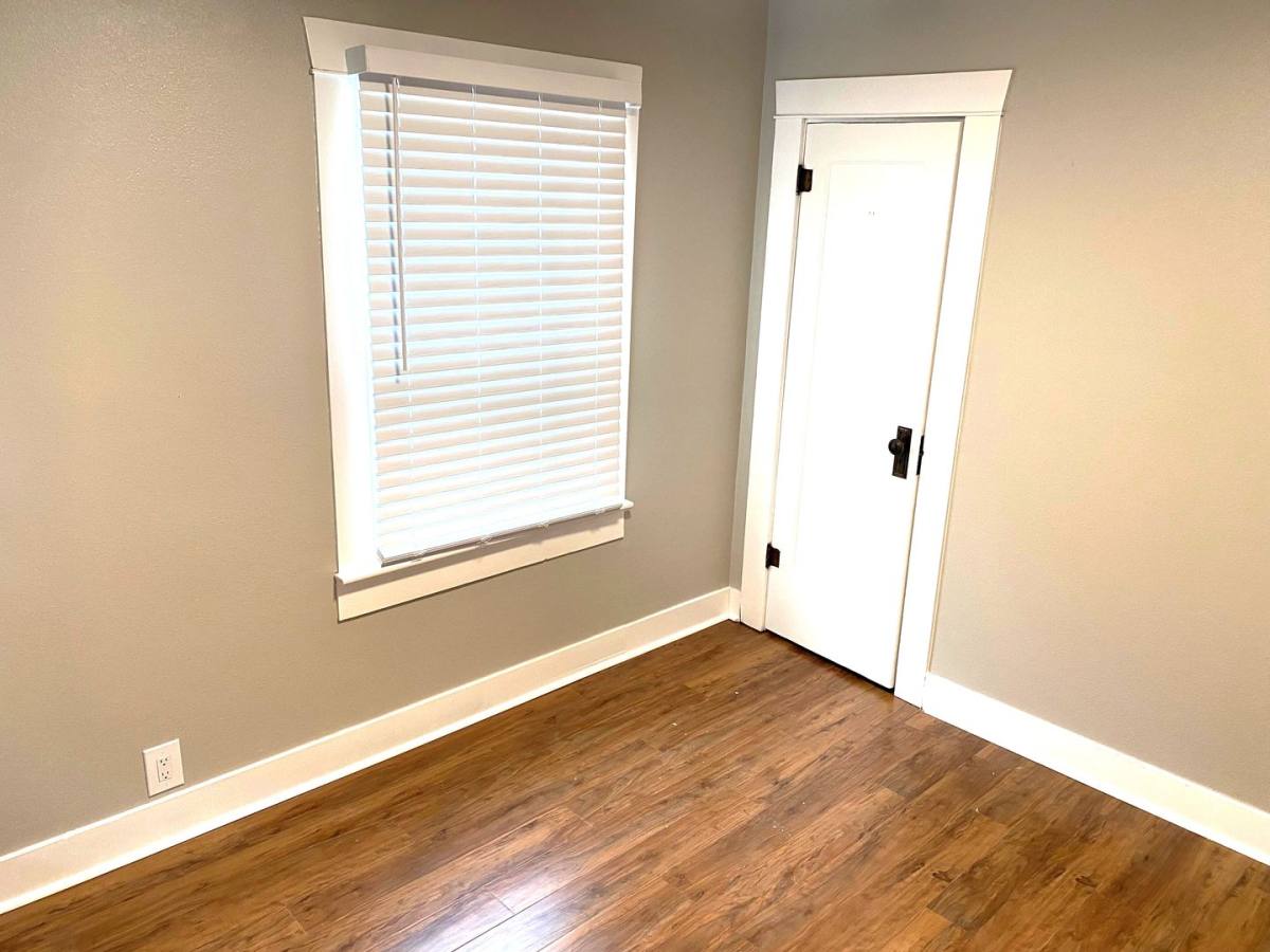 House for rent at 1206 NW Elgin Ave, Bend, OR 97703