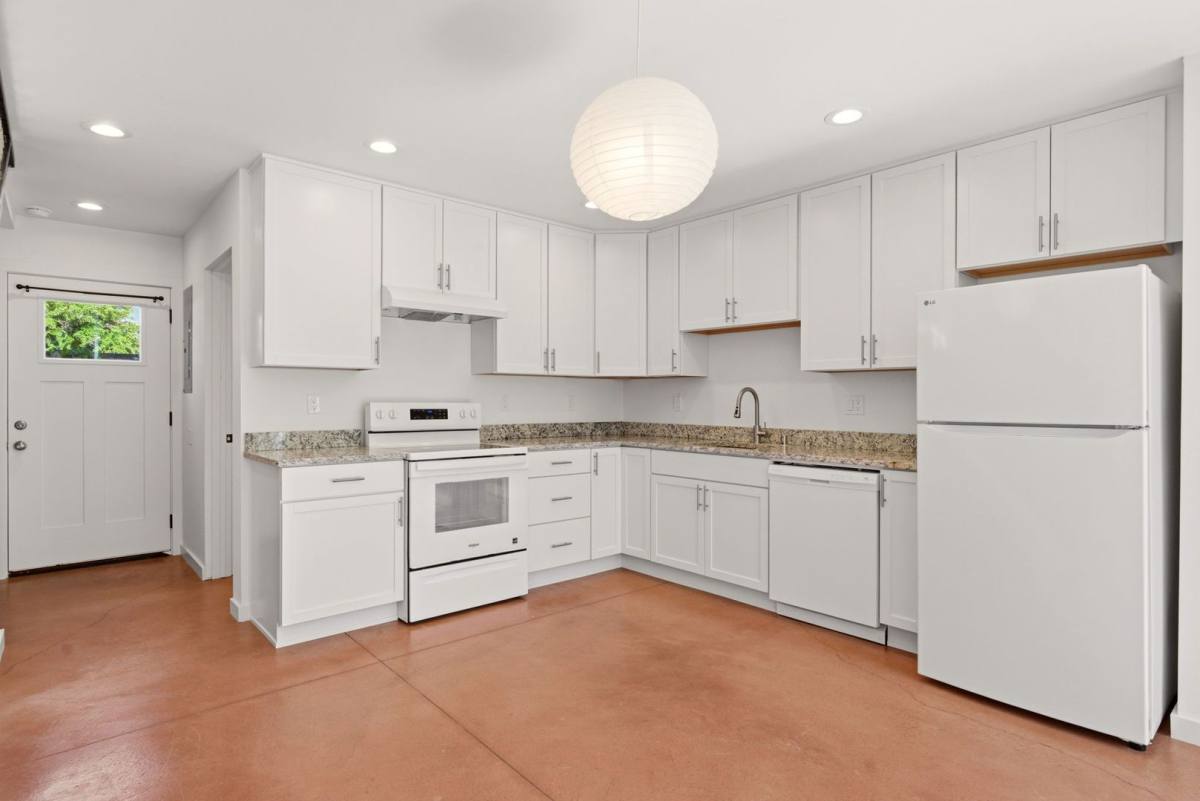 Apartment for rent at 2404 Garfield Ave SE, Albuquerque, NM 87106