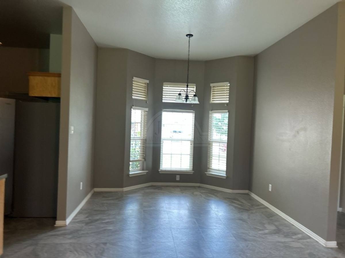 House for rent at 9911 Diana Dr, Killeen, TX 76542