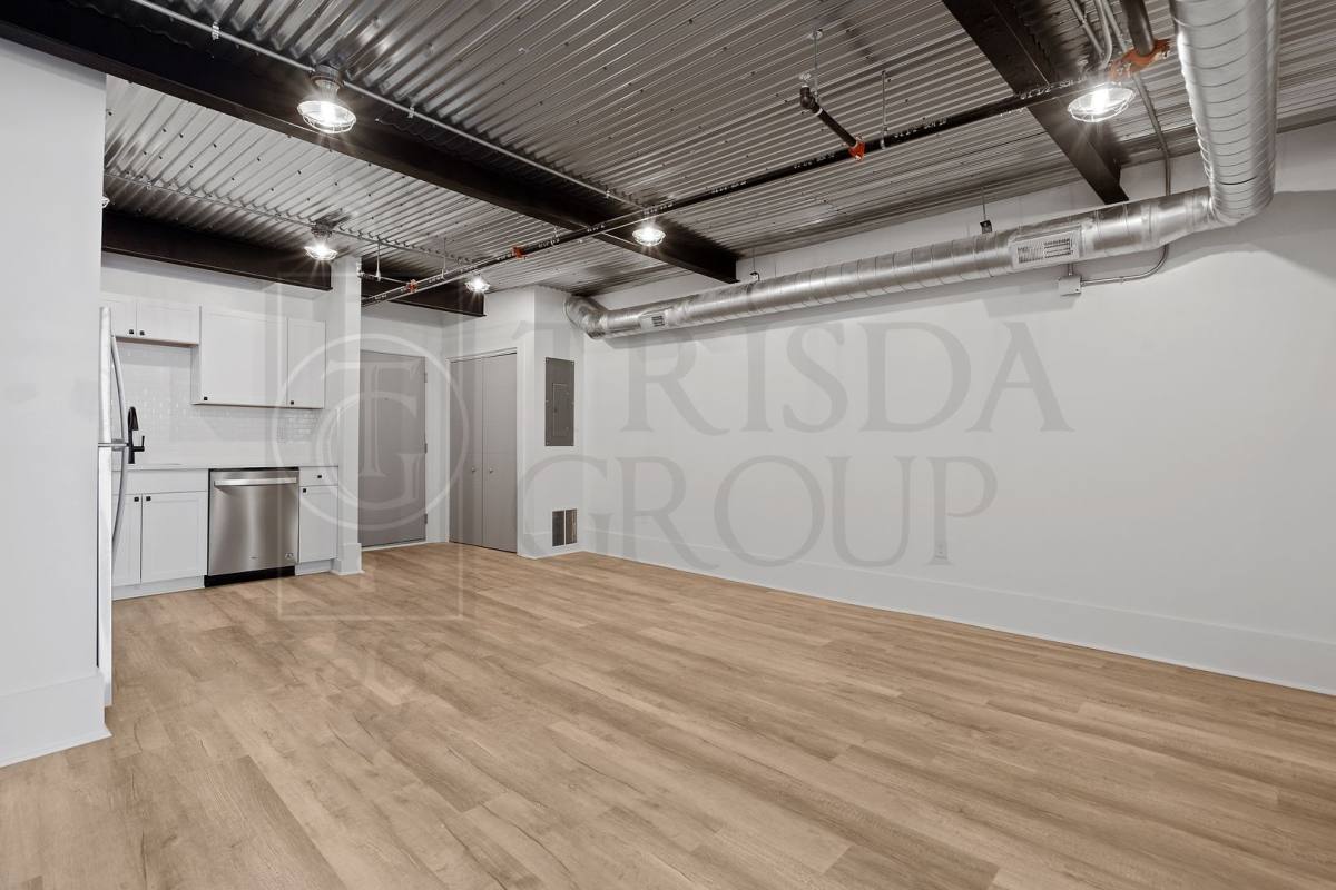 Apartment for rent at 160 Southern Ave #7, Pittsburgh, PA 15211