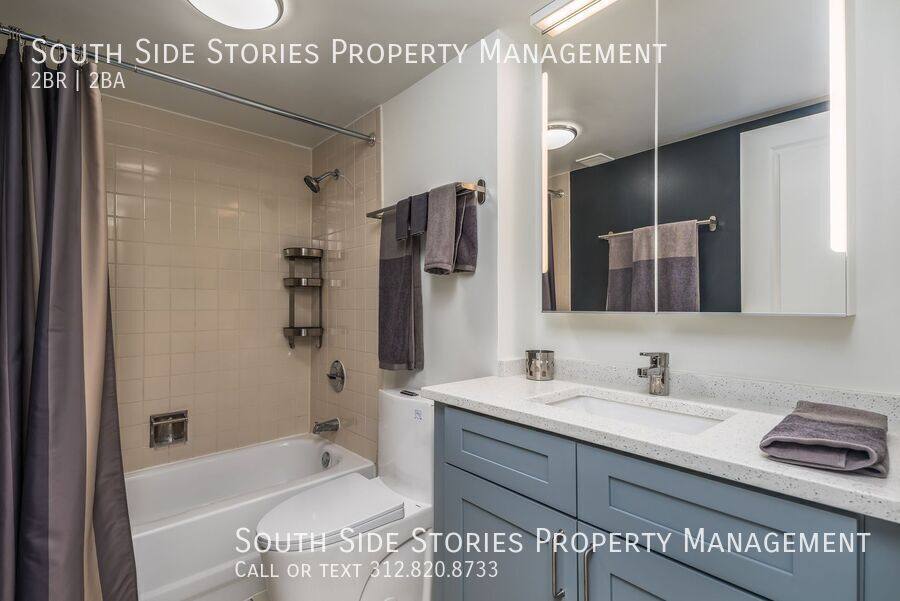 Apartment for rent at 637 E Woodland Park, Chicago, IL 60616