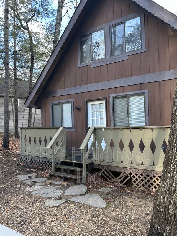 House for rent at 213 Spotswood Lane, McGaheysville, VA 22840