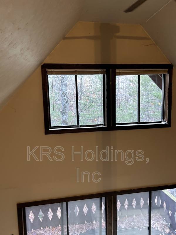 House for rent at 213 Spotswood Lane, McGaheysville, VA 22840