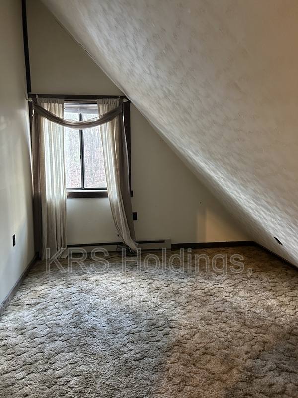 House for rent at 213 Spotswood Lane, McGaheysville, VA 22840