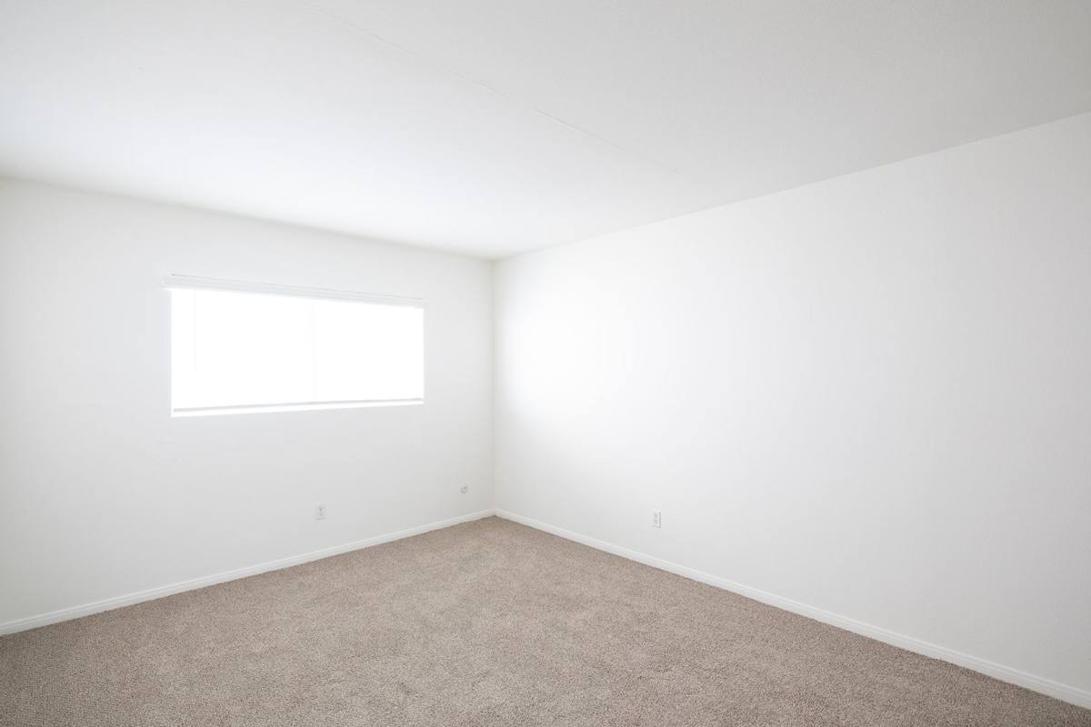 Apartment for rent at 1075 Agate St E, San Diego, CA 92109
