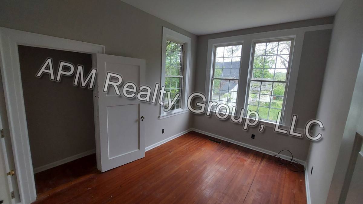 Apartment for rent at 1304 C Drayton St, Newberry, SC 29108