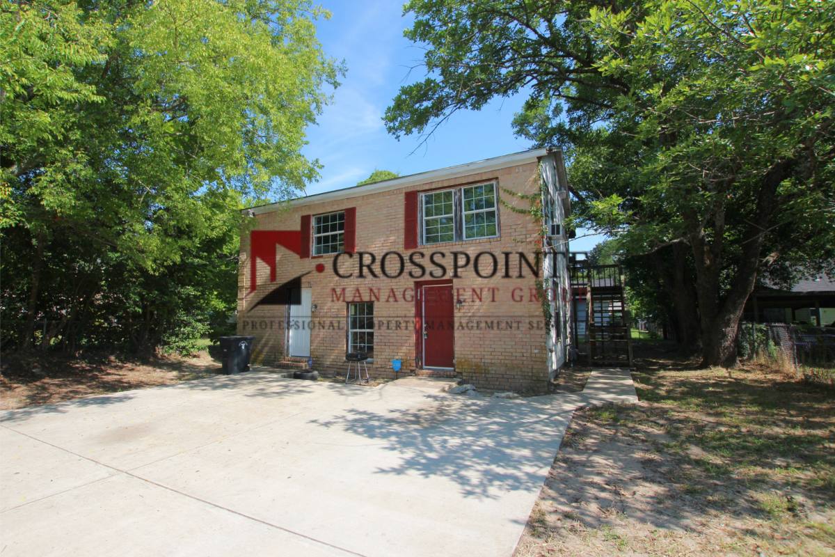 Apartment for rent at 1st 2nd St Triplex, Tyler, TX 75701