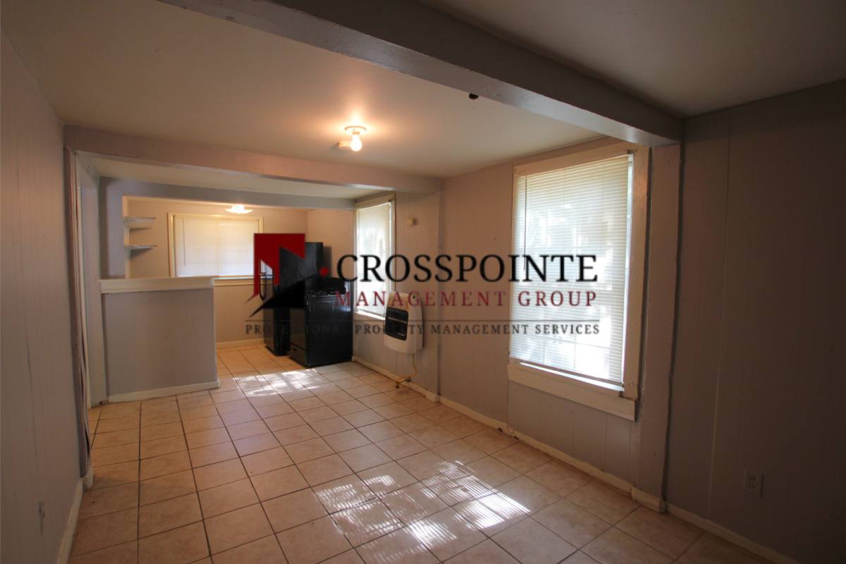 Apartment for rent at 1st 2nd St Triplex, Tyler, TX 75701