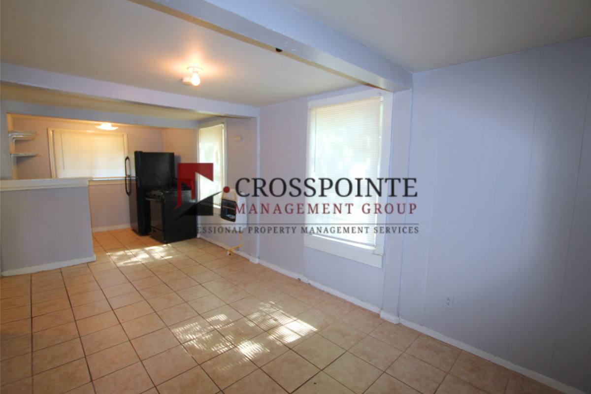 Apartment for rent at 1st 2nd St Triplex, Tyler, TX 75701