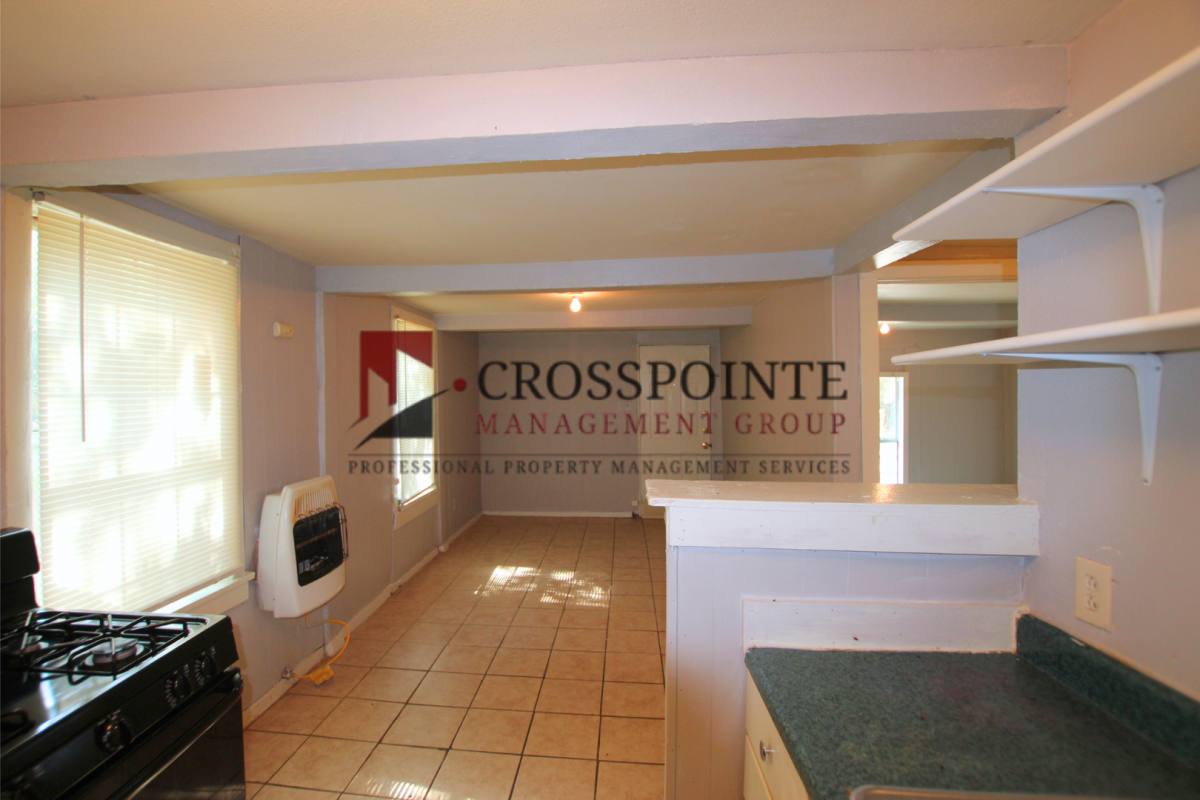 Apartment for rent at 1st 2nd St Triplex, Tyler, TX 75701