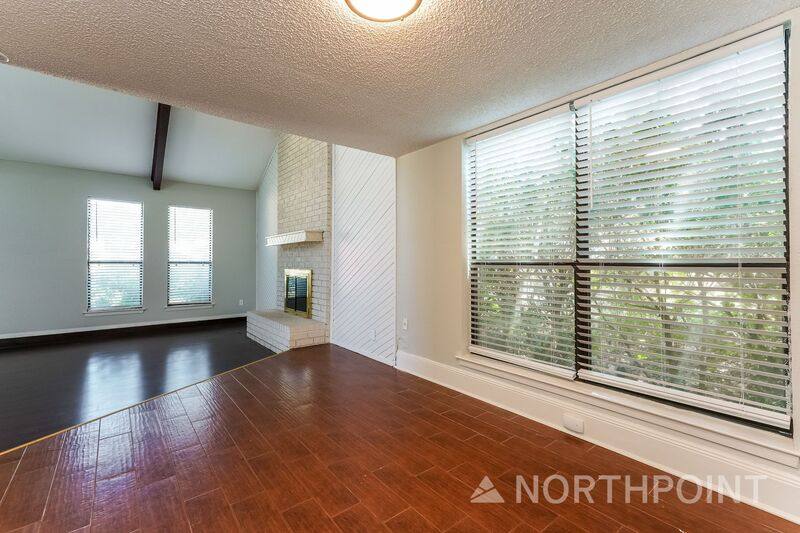 House for rent at 5408 Summit Ridge Trail, Arlington, TX 76017